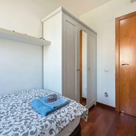 Jie Apartment Sant Adria de Besos Exterior photo