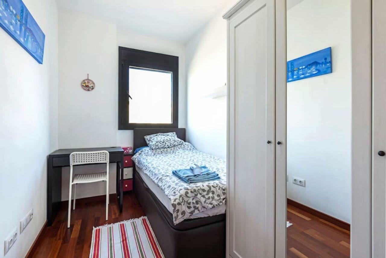 Jie Apartment *
